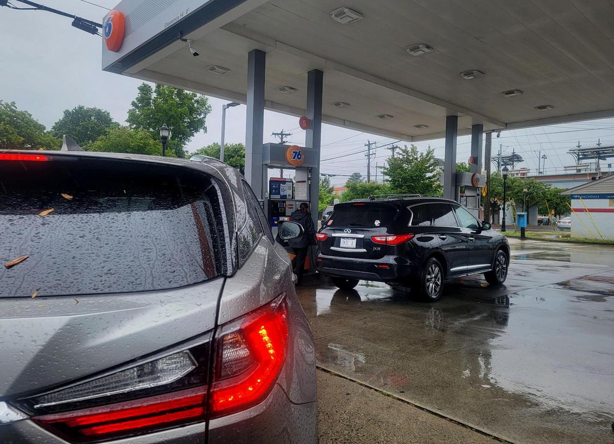 Vehicles line up at gas station on South Blvd in Charlotte, N.C., on Wednesday morning May 12, 2021.