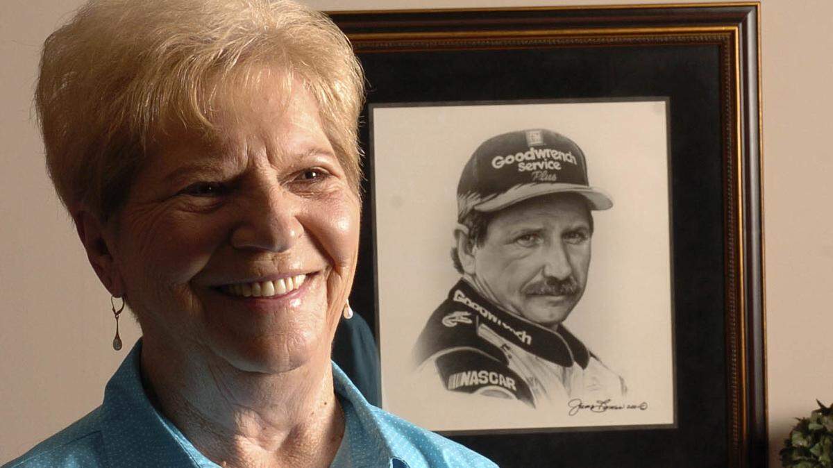 Martha Earnhardt, pictured here at her Kannapolis home in 2007, died Saturday at age 91. She’s the mother of Dale Earnhardt and the matriarch of the Earnhardt family.