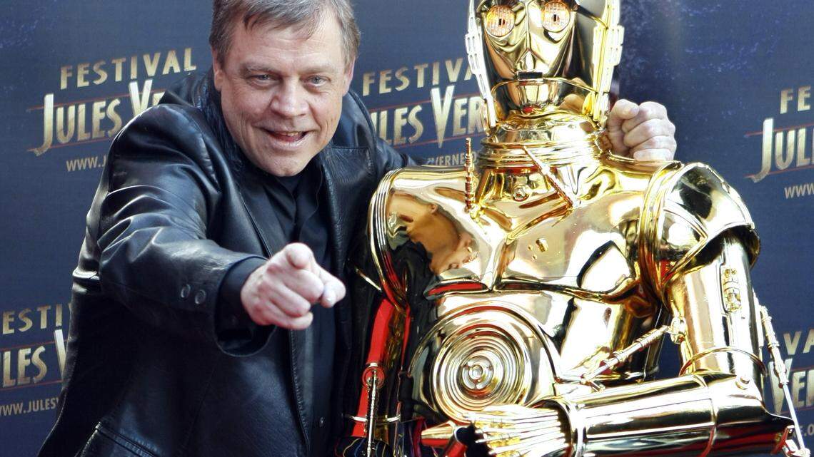 Star Wars actor Mark Hamill crossed galaxies, but these NC exit signs baffled him