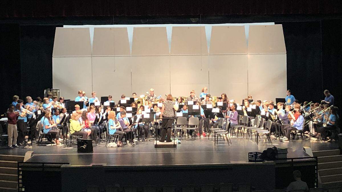 The Charlotte-Mecklenburg Schools honors middle school band rehearses before a concert in November 2019. The Charlotte Symphony and CMS have made a joint donation to make popular honors music programs free again for the district’s students following the loss of funding from the nonprofit Charlotte Concerts in 2020.