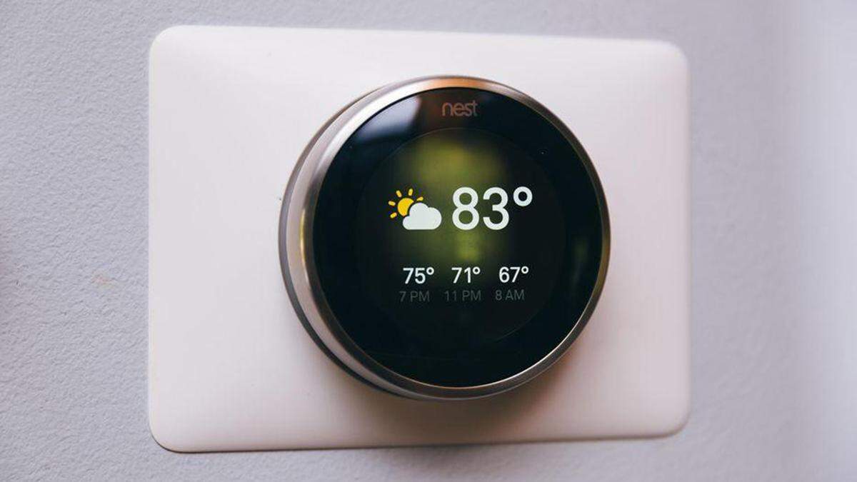 Cold winter temperatures partly explain a spike in Piedmont Natural Gas bills for Charlotte residents, according to the company and the Public Staff of the N.C. Utilities Commission.