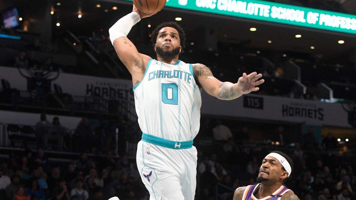 Charlotte Hornets snap 10-game skid with big win over Devin Booker, Phoenix Suns