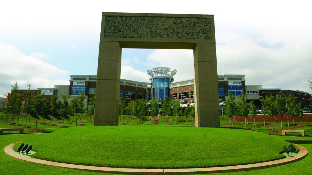 The Monuments of Ballantyne are a must-see. Photo by Jason Miczek.