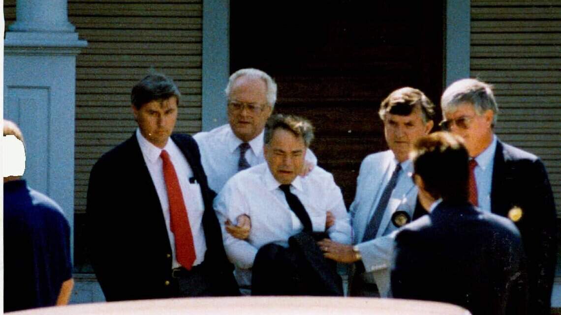Pulitzer-winning Observer journalist who brought down PTL reacts to Bakker’s death