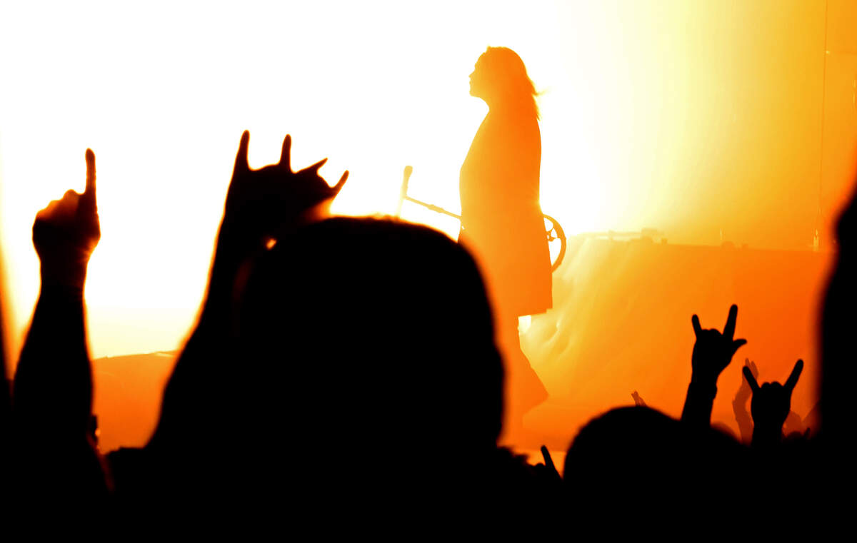 Mötley Crüe lead vocalist Vince Neil performs during “The Return of the Carnival of Sins” tour at Truliant Amphitheater in Charlotte on Monday night.