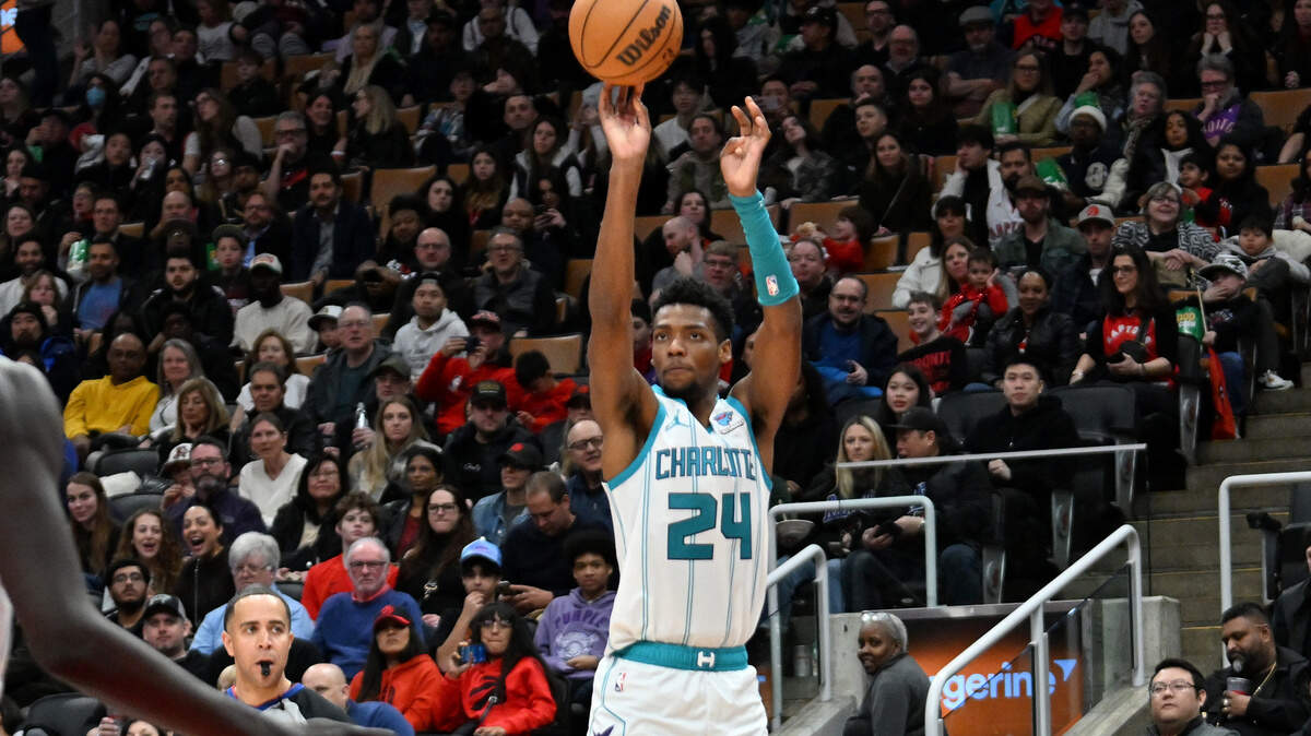 Brandon Miller (24), the second overall pick in last year’s NBA Draft, is a key player for the Charlotte Hornets and was recently named the Eastern Conference’s Rookie of the Month.
