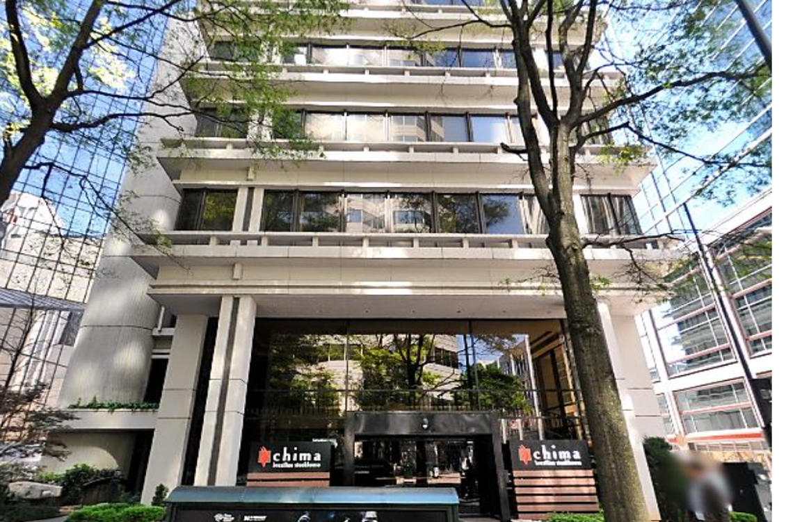 Charlotte Hornets star LaMelo Ball now owns the uptown Charlotte condo he previously leased from former Carolina Panthers quarterback Cam Newton in the Trust building, public tax records show.