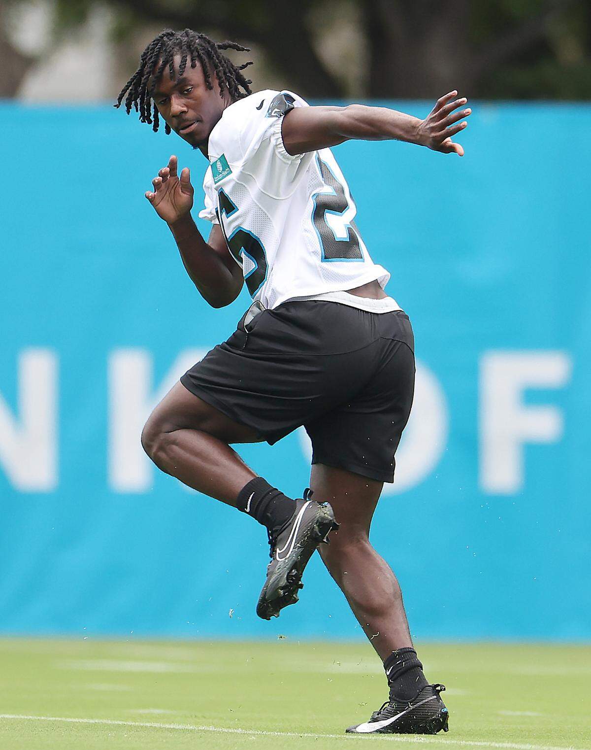 Carolina Panthers cornerback Chau Smith-Wade works on his foot work prior to training camp practice on Thursday, July 25, 2024.
