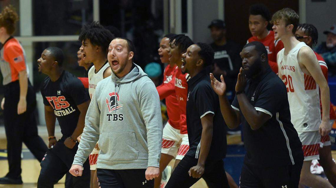 Saturday’s boys’ basketball rewind: Burlington School stops Weddington in Phenom finale