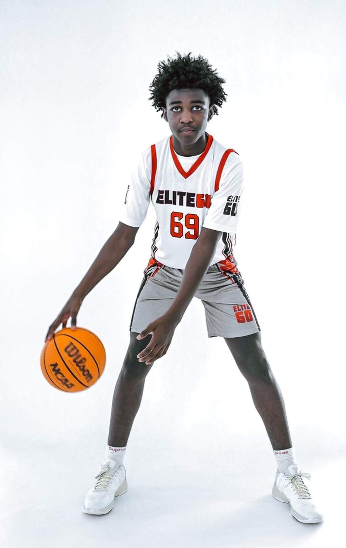 Harding High freshman Kaharri Coleman