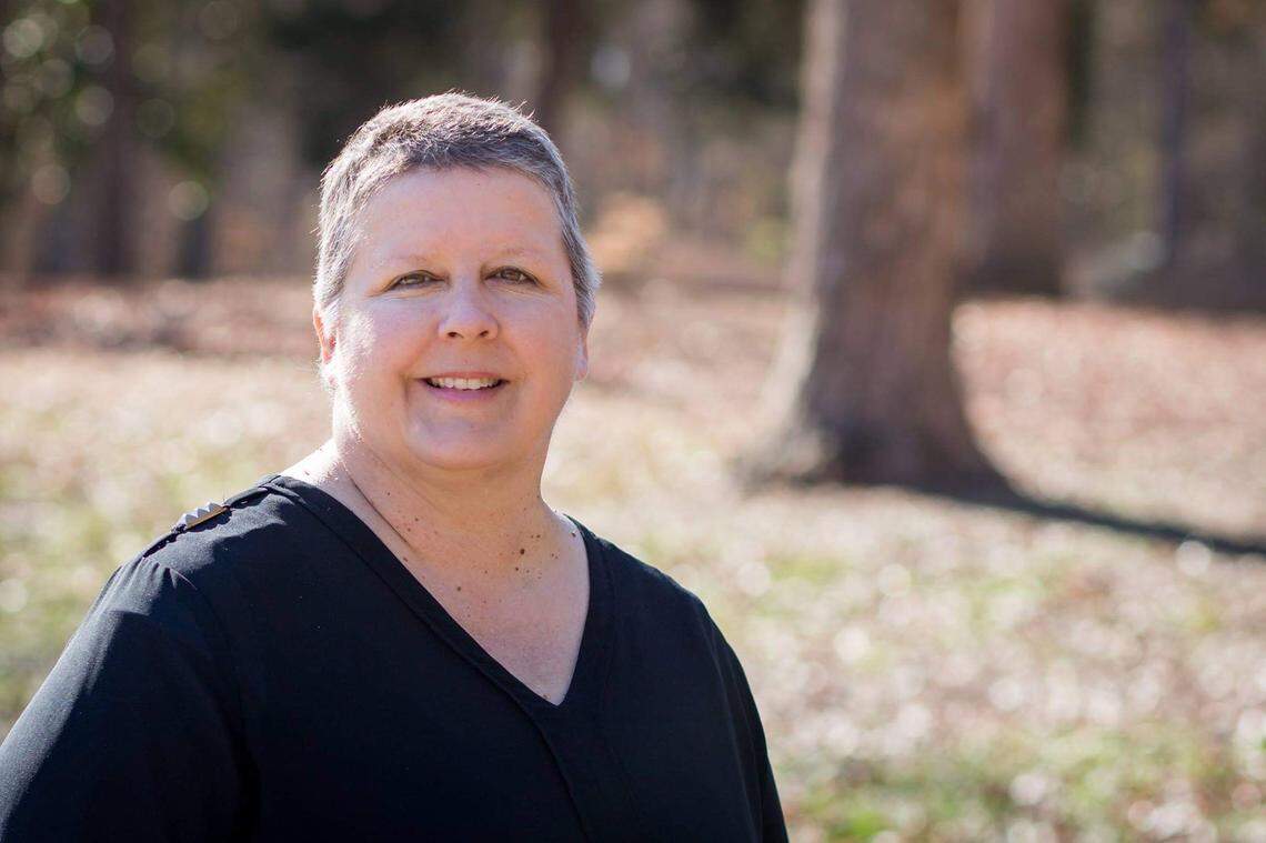 Julie O’Brien, her hair still short after undergoing chemotherapy treatments during her fight against cancer in the mid-2010s.