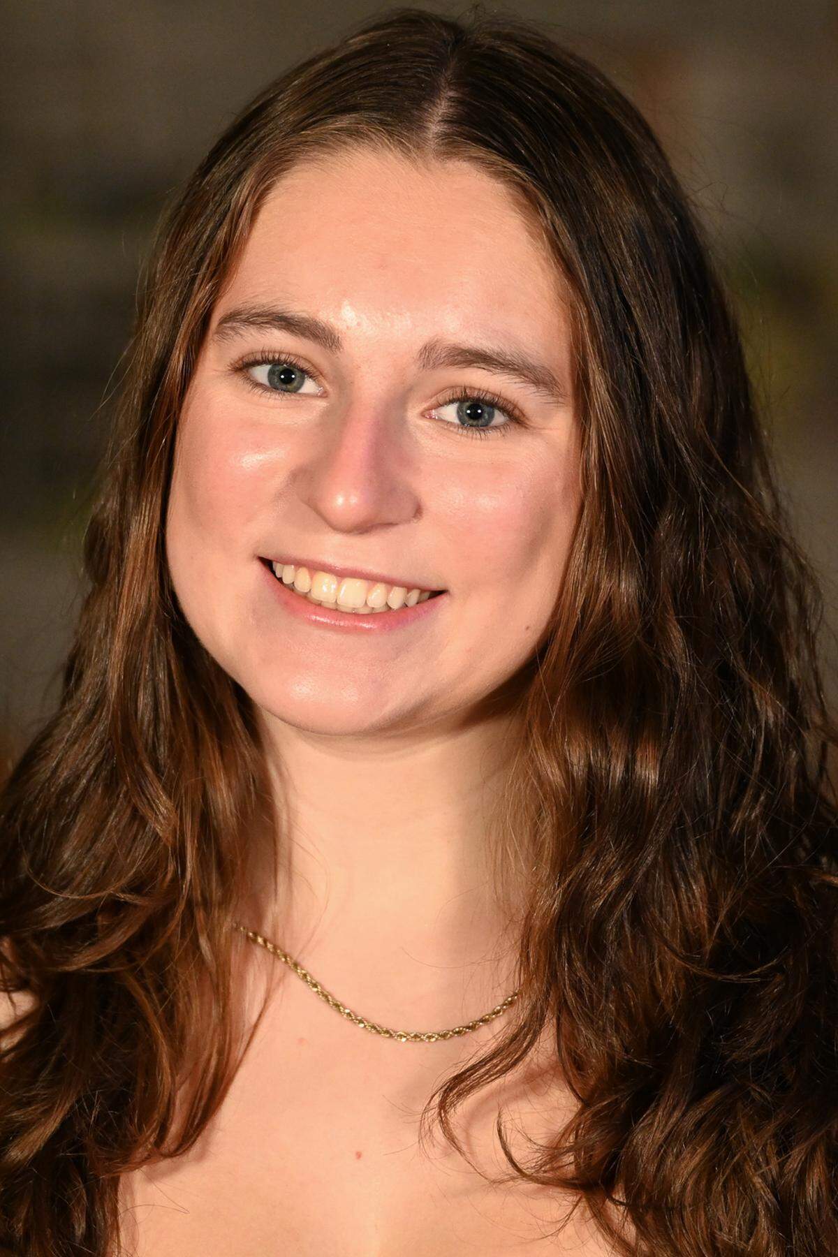 Writing intern Laura Horne from Northwestern University.
