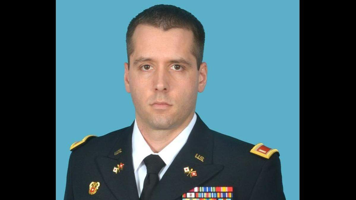 Raymond Ackley, the Charlotte pilot killed in plane crash on Wednesday, Feb. 16, 2022, rose to the rank of captain in the North Carolina National Guard. He left the Guard in 2014 to join the Army Reserve.