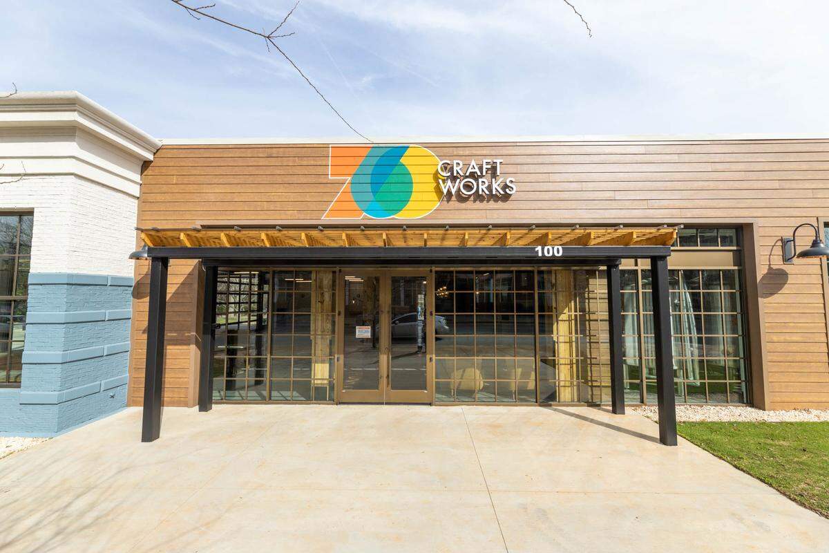 760 Craft Works is named with Lake Norman in mind — it’s 760 feet above sea level at full pond. 