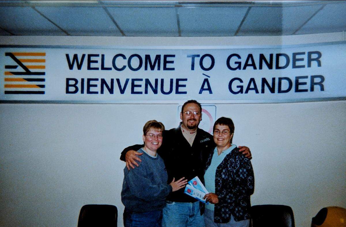Allison and Gordon Head and Carole Findlay hosted Jim and Phyllis Knubel for four days in Gander. 