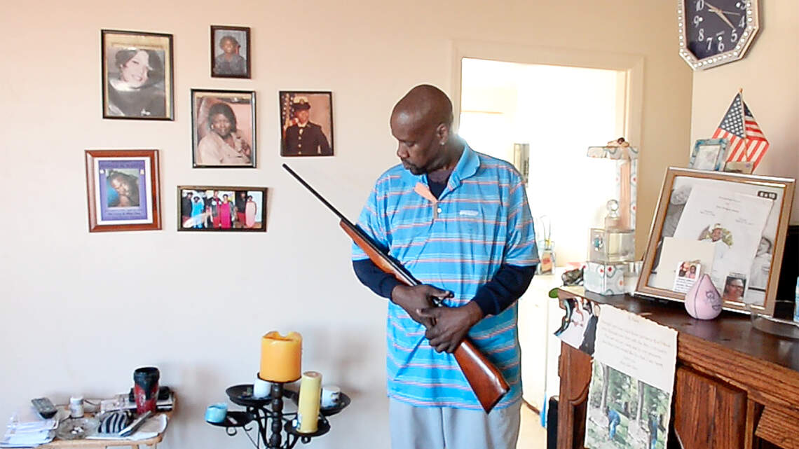 He guards his ‘own crib’ near Charlotte’s most murderous street. Can area be saved?