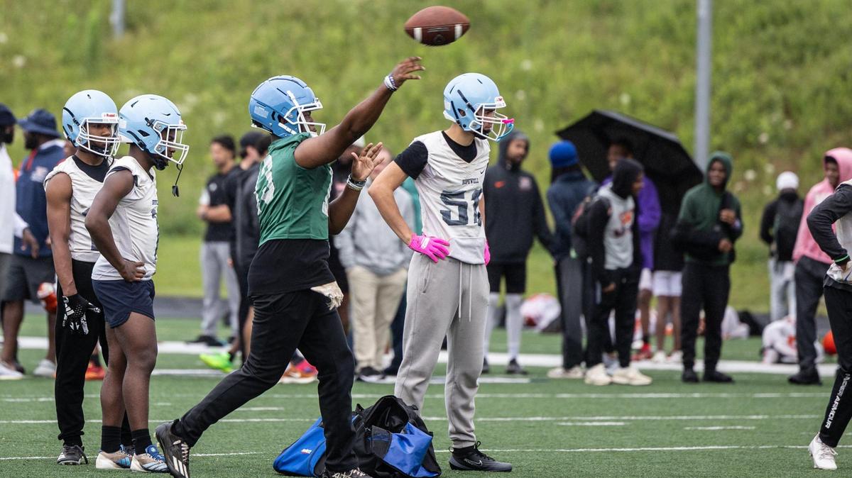 Hopewell practices during CMS Prospect Day at Mallard Creek High School in Charlotte, N.C., on Monday, May 12, 2025.