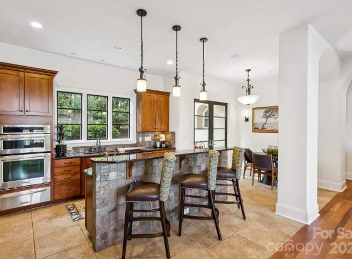 Rich and Lori Campe hosted countless gatherings in their Mediterranean-style home on Lake Norman. 