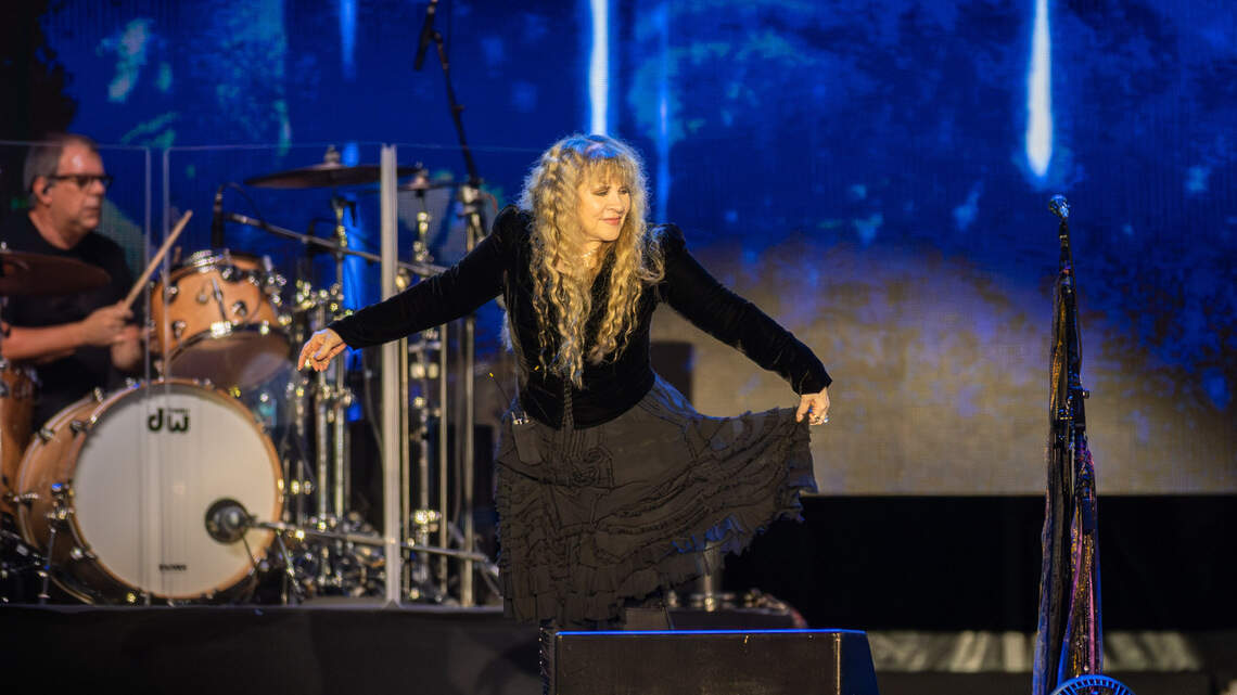 Rock legend Stevie Nicks announces Spectrum Center concert in Charlotte
