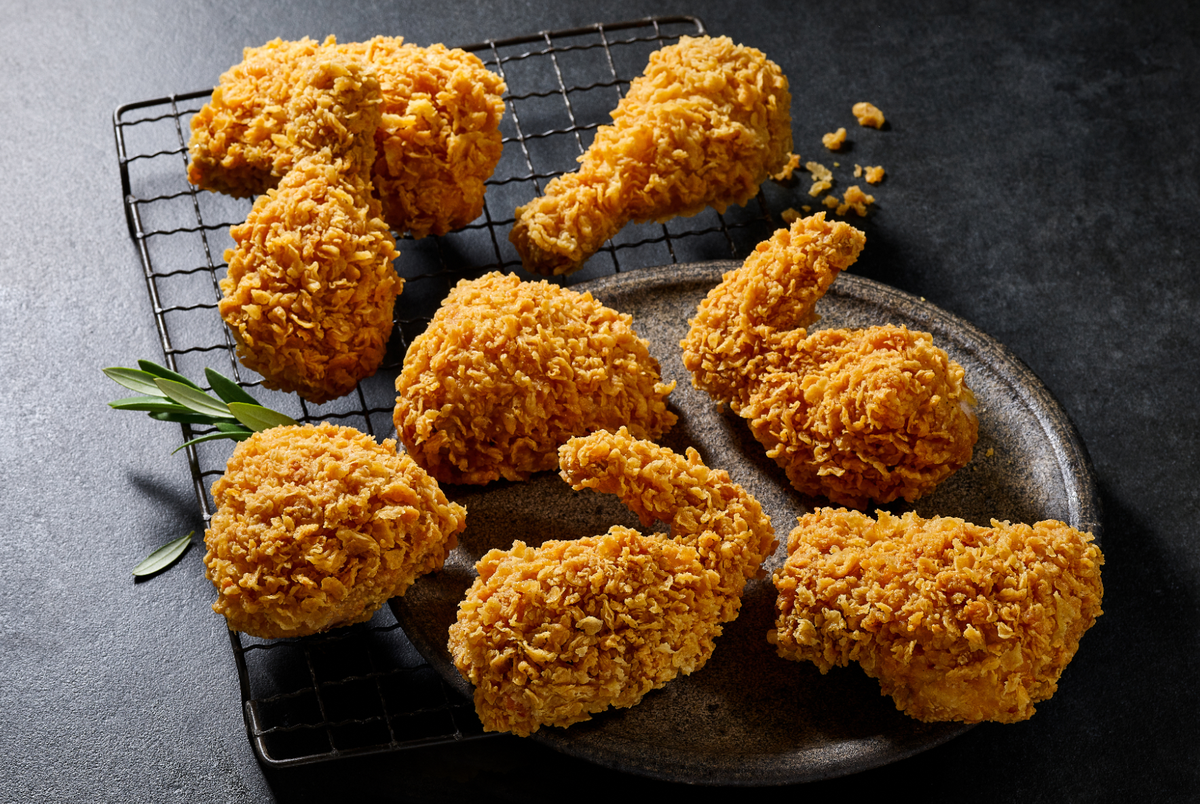 Enjoy crispy Korean fried chicken and a variety of sauces and seasonings at bb.q Chicken in the Arboretum.