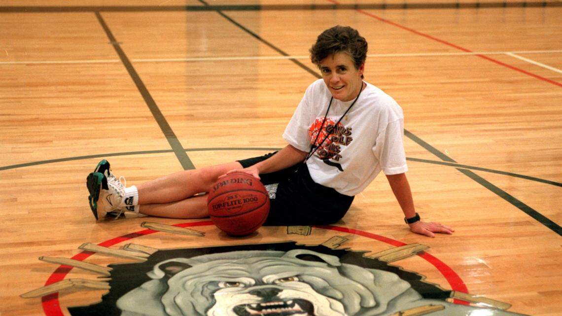 Meet the top girls’ high school basketball coaches of the past 40 years