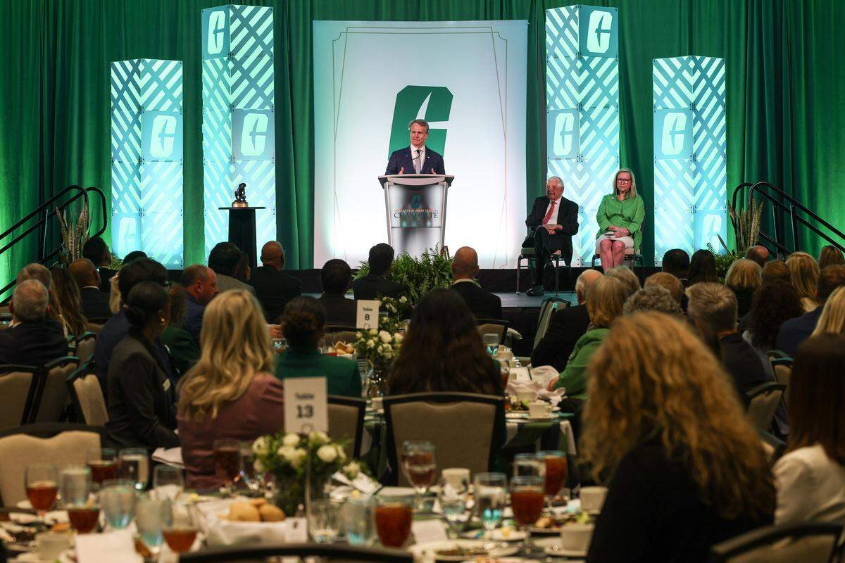 Brian Moynihan, Chair and CEO of Bankof America delivers remarks after being honored with the Distinguished Service Award at UNC Charlotte on Monday, March 30, 2026.