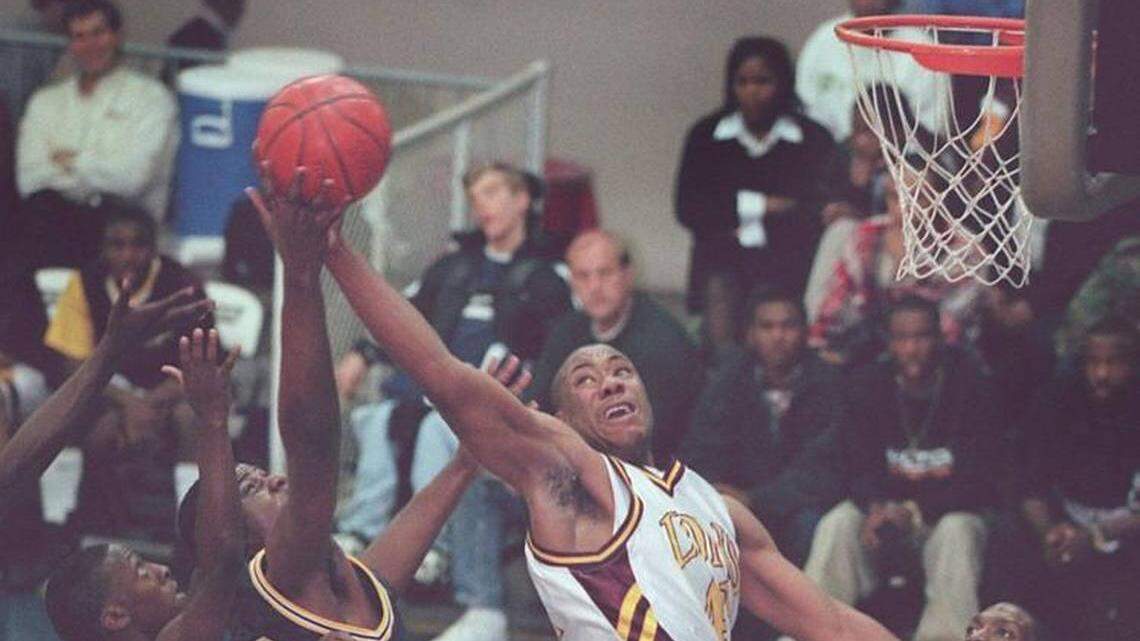 Here are some of the best boys’ high school basketball performances in the past 40 years