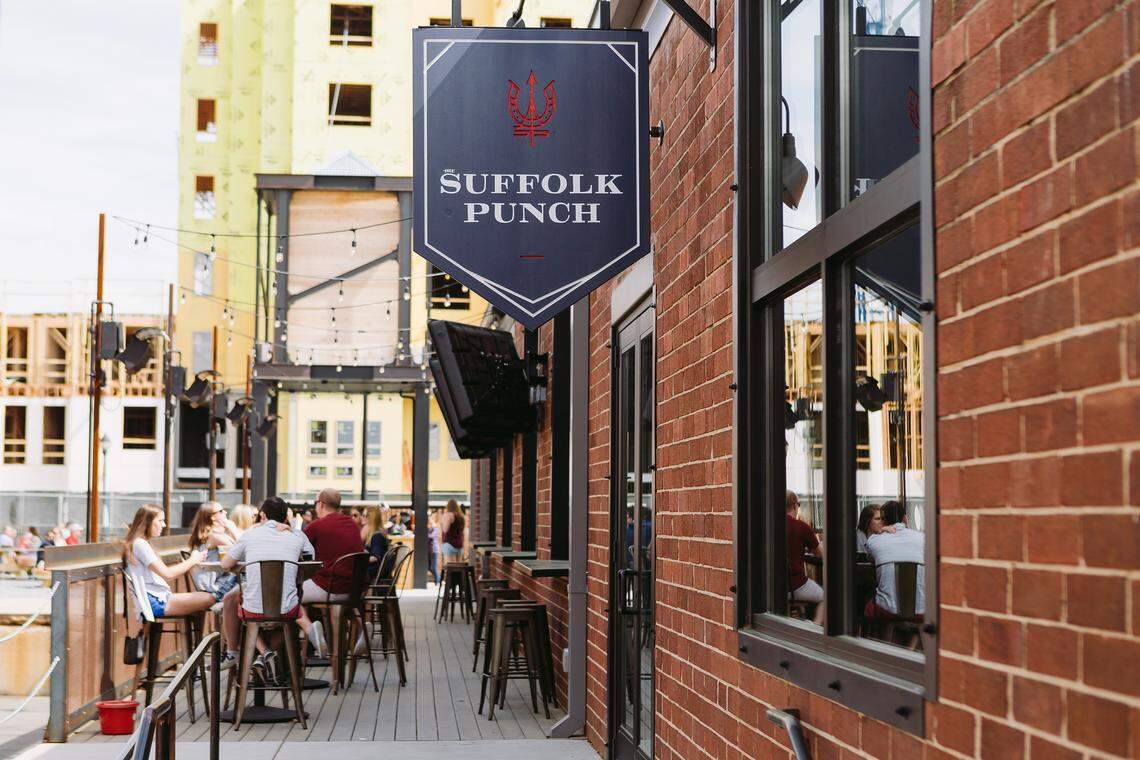 The Suffolk Punch in South End plans to space out tables.