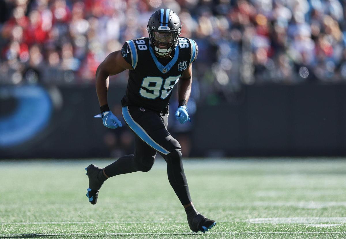 Panthers outside linebacker D.J. Wonnum runs toward the action during the game against the Chiefs at Bank of America Stadium in Charlotte, NC on Sunday, Nov. 24, 2024.