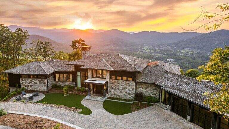 ‘Exceptional’ estate with sweeping views for sale in the NC mountains