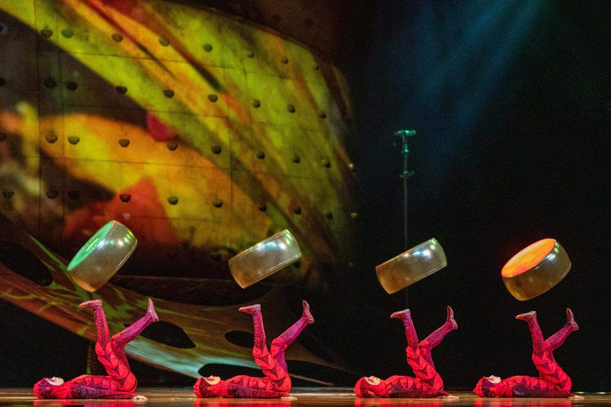 Foot jugglers perform during Cirque du Soleil’s “OVO.”