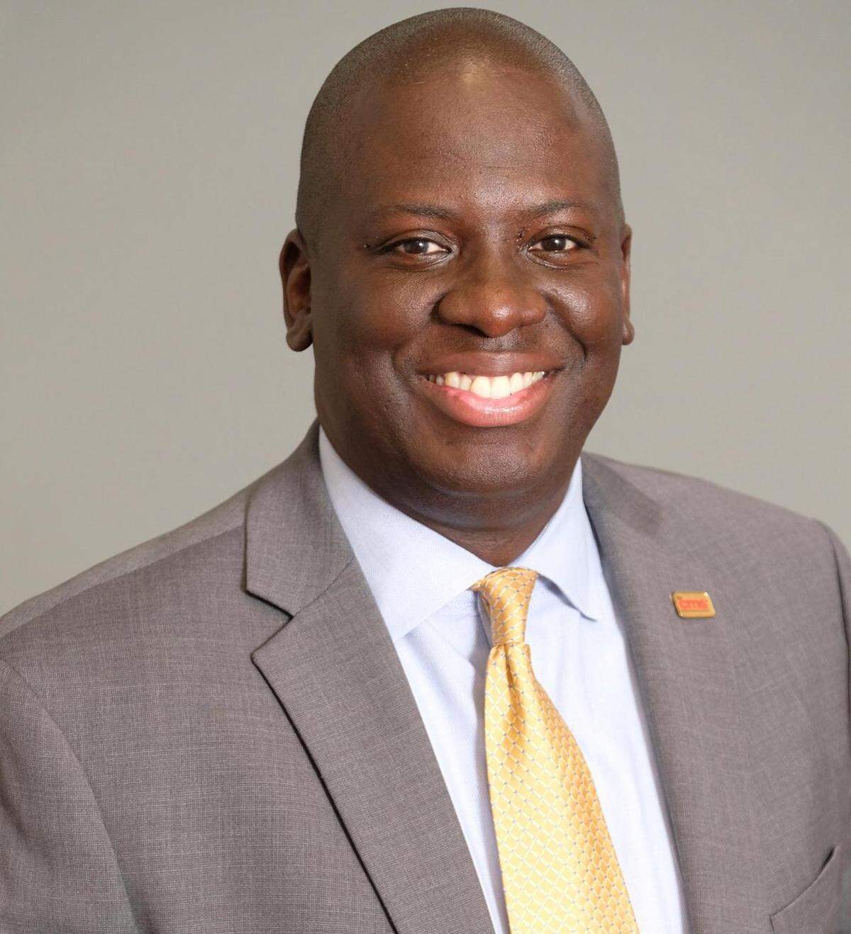 Earnest Winston, Charlotte-Mecklenburg Schools Superindent