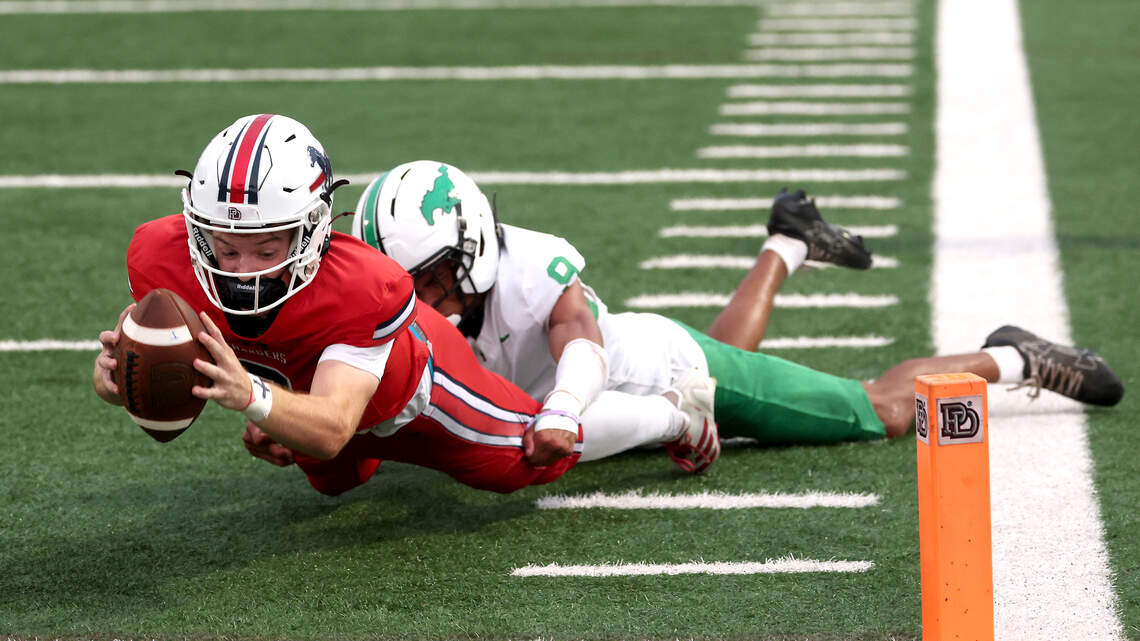 PHOTOS: Providence Day vs Myers Park football