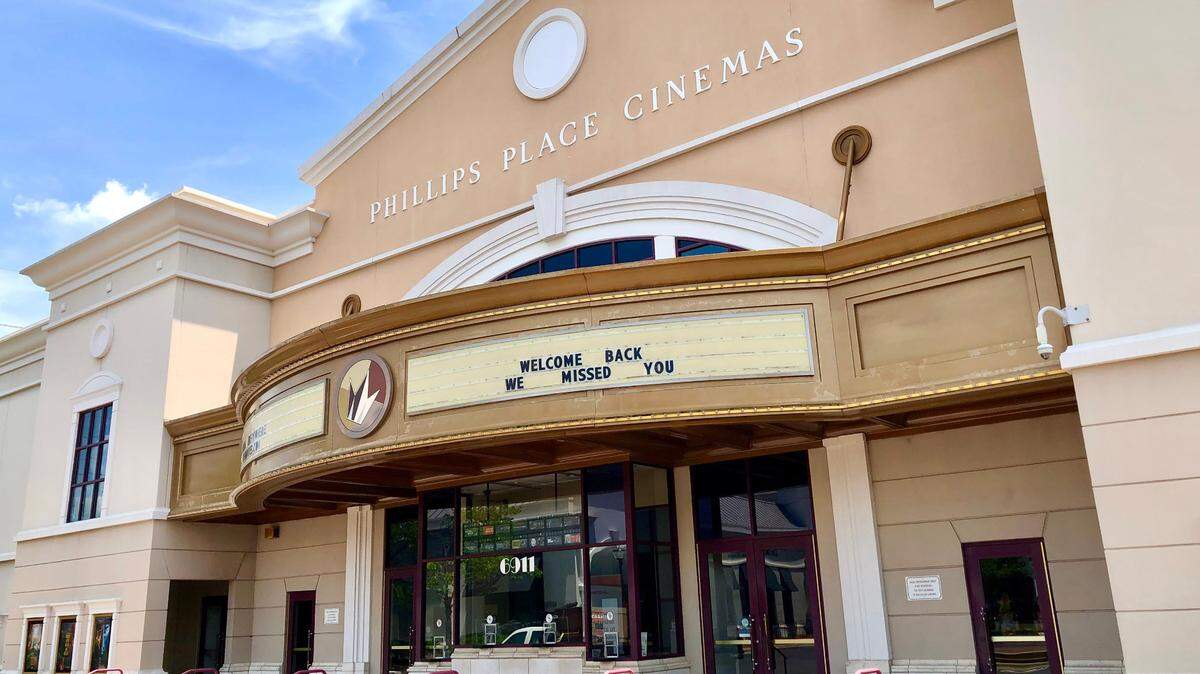 Developer Lincoln Harris plans redevelop part of Phillips Place shopping center in SouthPark for a 10-story office tower at the Regal movie theater location. The Phillips Place Cinemas is seen on Monday, May 24, 2021.