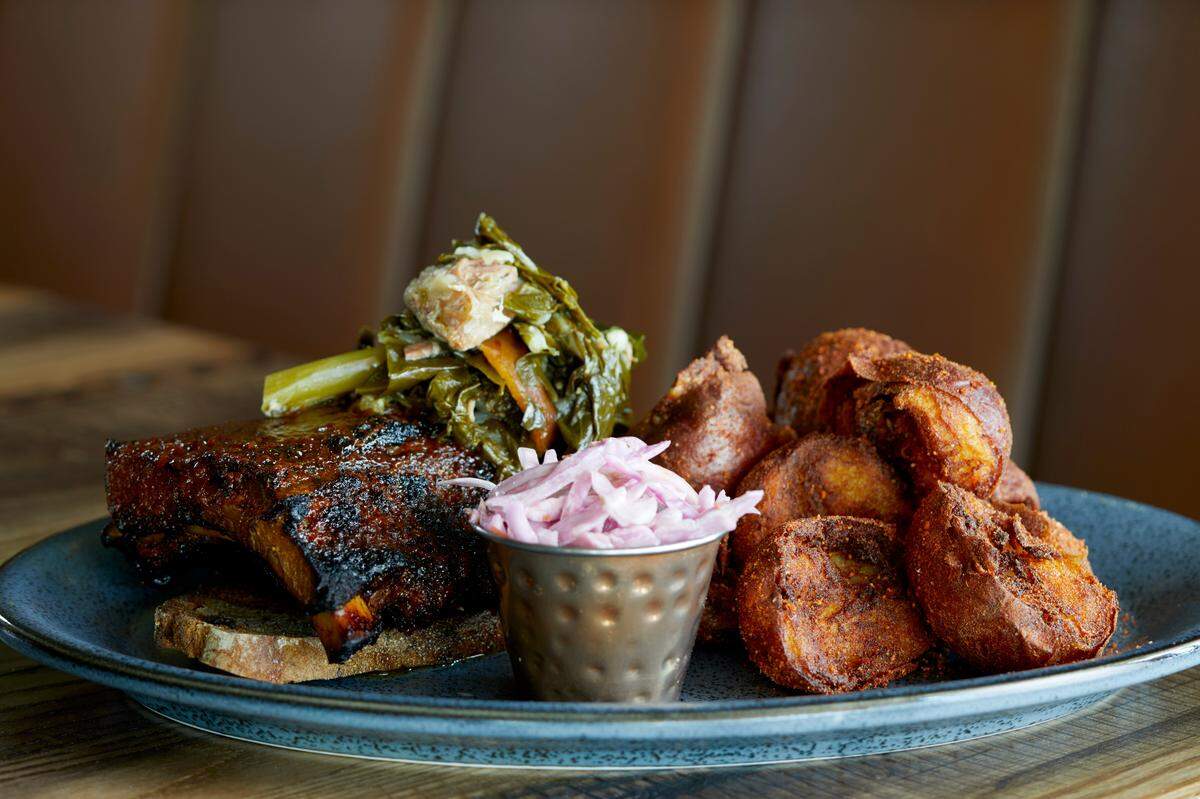 Golden Owl Tavern at the Marriott Hotel UNC Charlotte serves upscale Southern favorites, including baby back ribs.