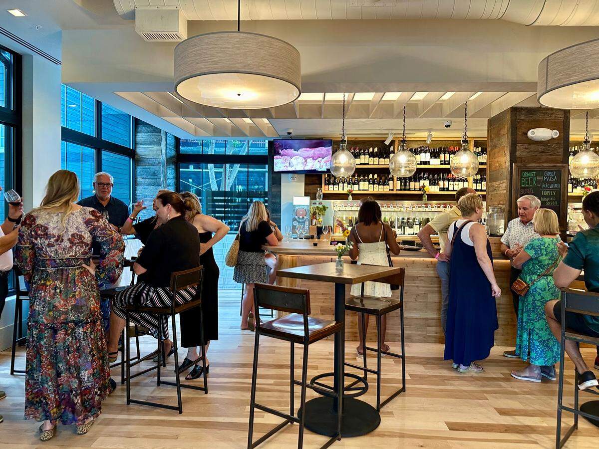 Foxcroft Wine Co. located in Birkdale Village