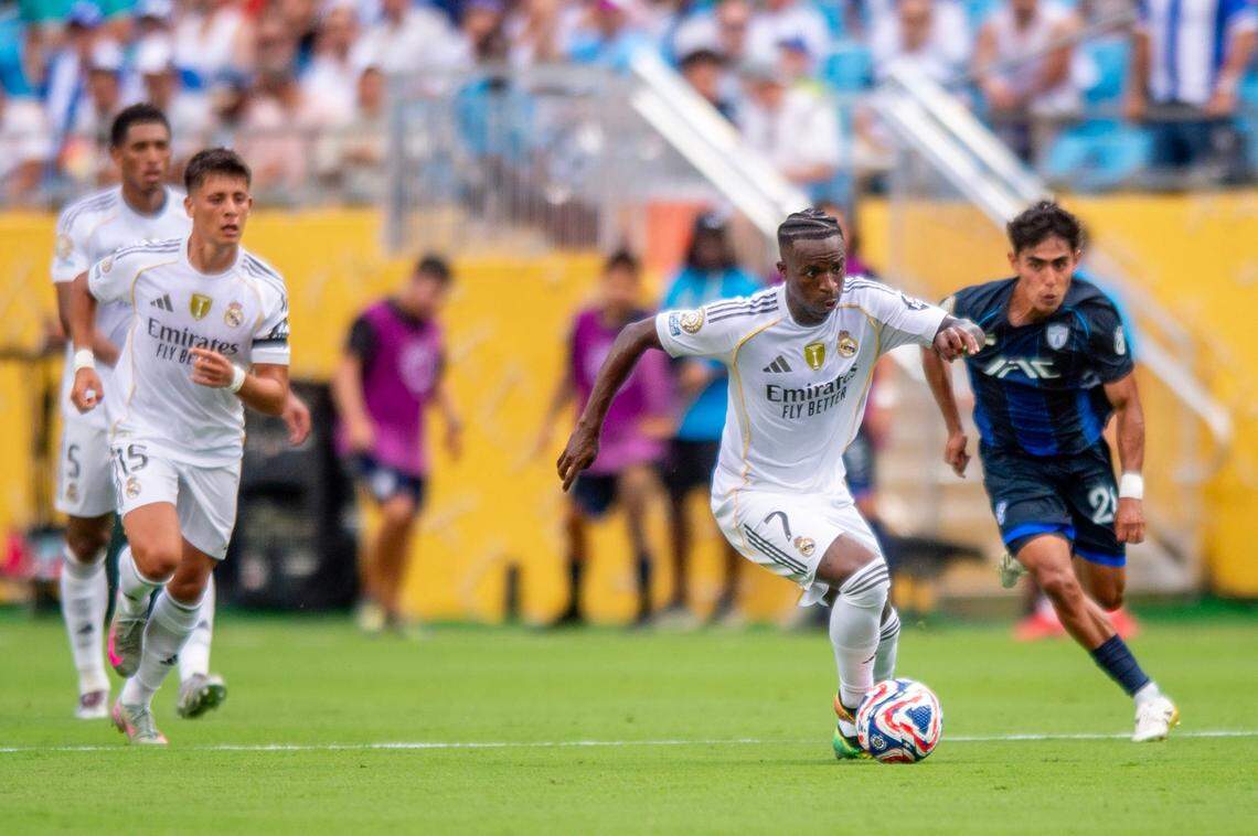 Vinicius Oliveira Jr. dribbles the ball away from a Pachuca defender during the FIFA Club World Cup game between Real Madrid and Pachuca in Charlotte, NC, Sunday, June 22, 2025.