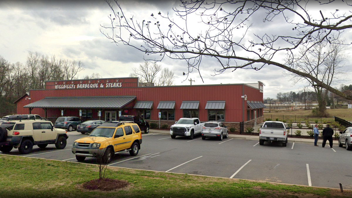 The owner of Hillbilly’s BBQ in Lowell agreed to pay a $1.5 million settlement after the federal government sued him for misusing pandemic relief money.