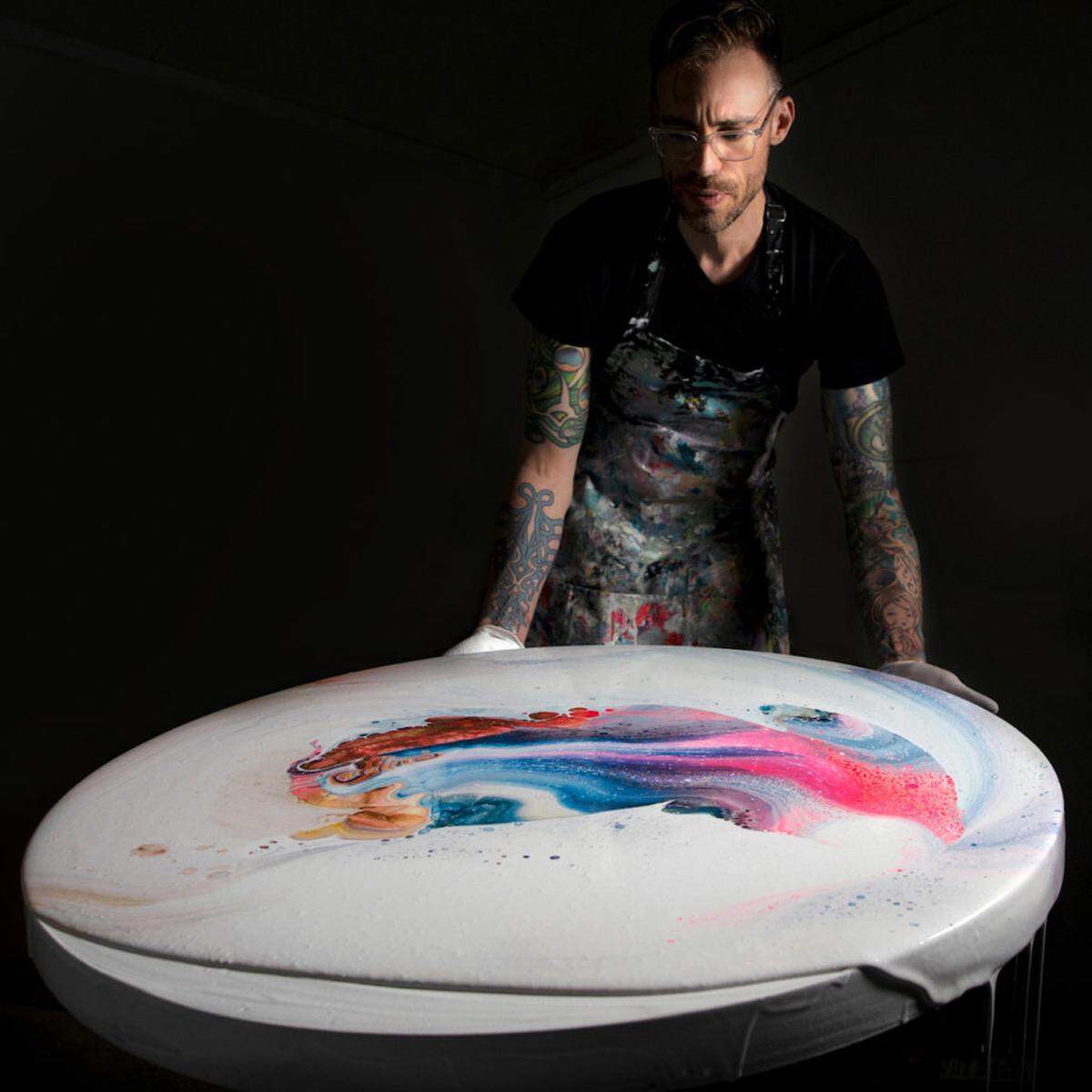 Arthur Brouthers’ pieces explore the idea of meditation.