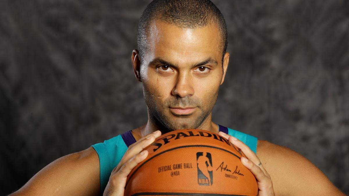 Veteran Tony Parker’s job is to be the “father figure” to a Charlotte Hornets bench hurting for organization and guidance.