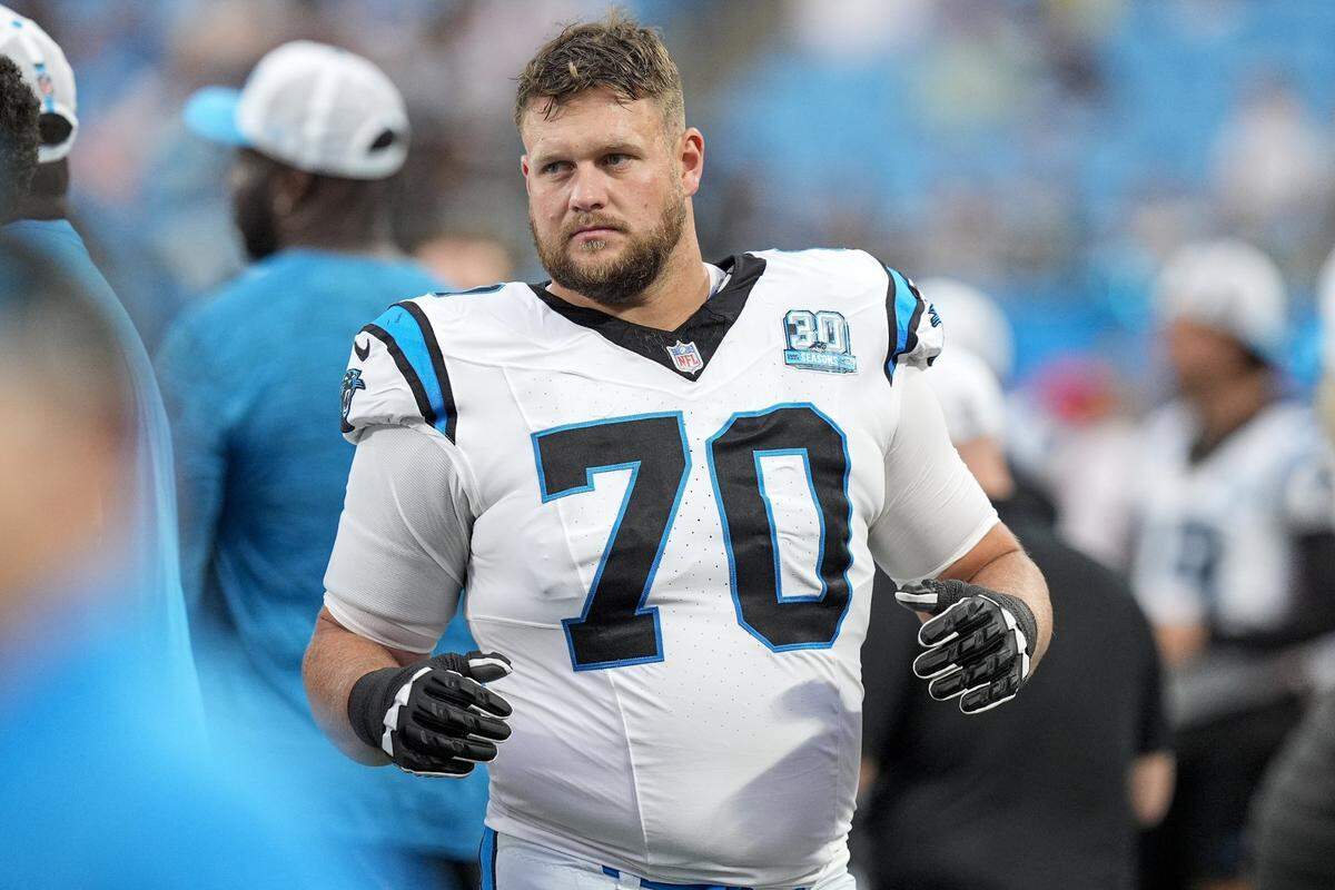 Aug 17, 2024; Charlotte, North Carolina, USA; Carolina Panthers guard Brady Christensen (70) during the first quarter New York Jets at Bank of America Stadium. Mandatory Credit: Jim Dedmon-USA TODAY Sports