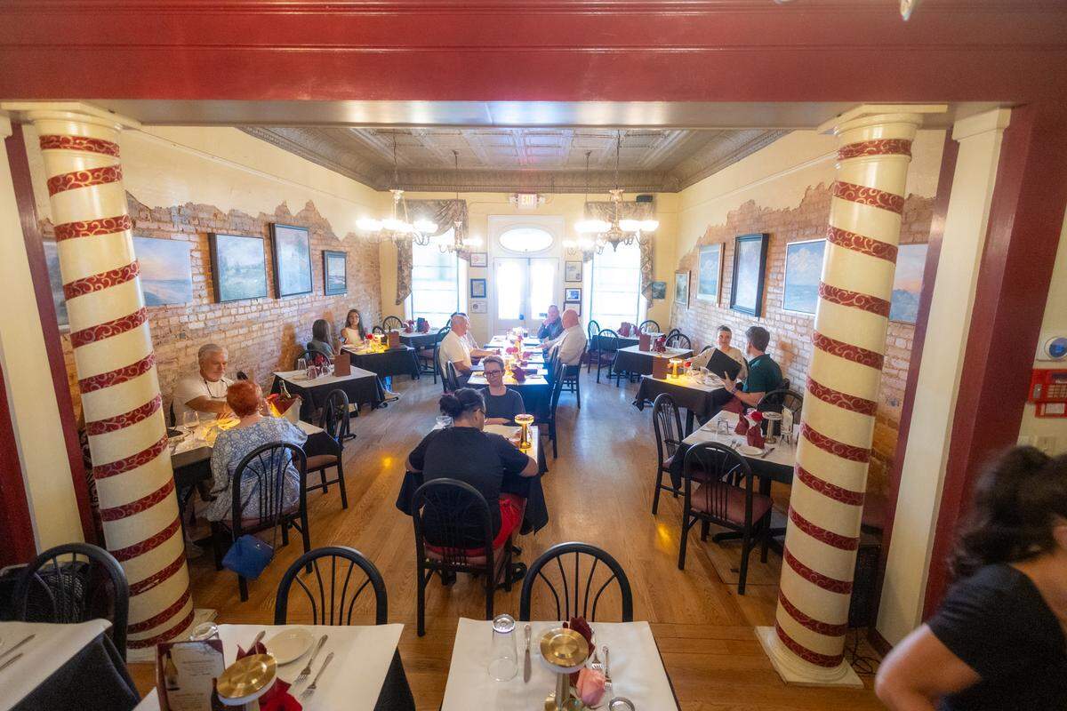 The dining area at Santé.
