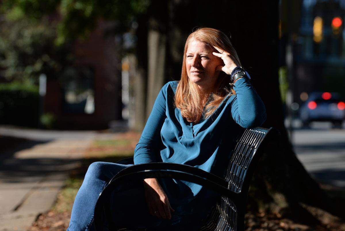 Meg Robertson plans to get a double mastectomy to treat her Stage 1 breast cancer.