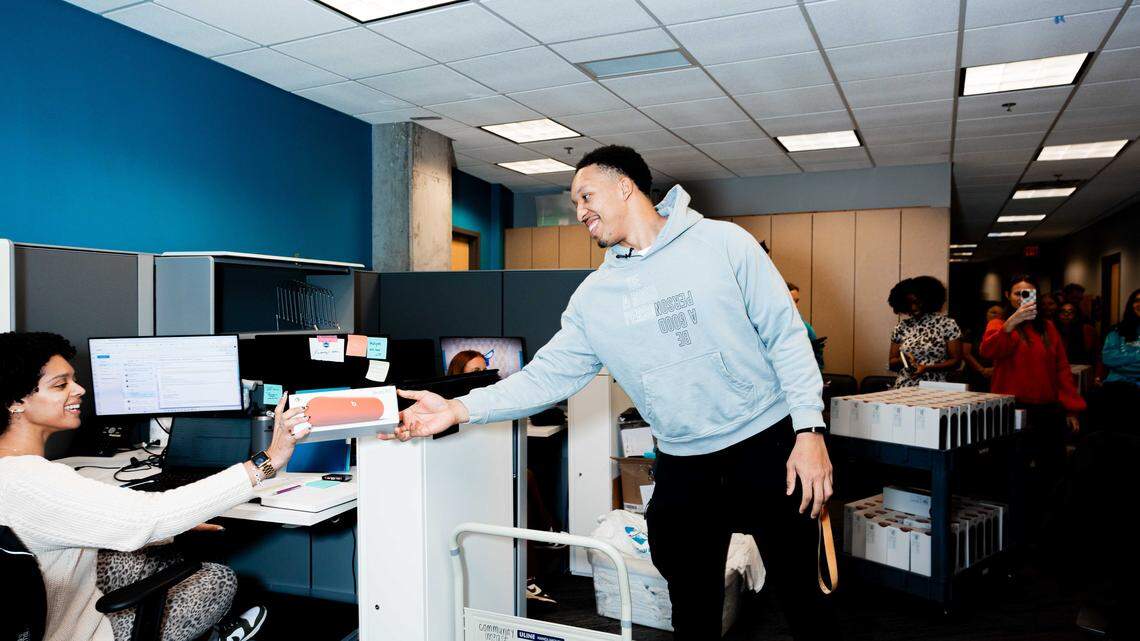 With a speaker and a smile, Grant Williams shows why he’s a gift to the Hornets