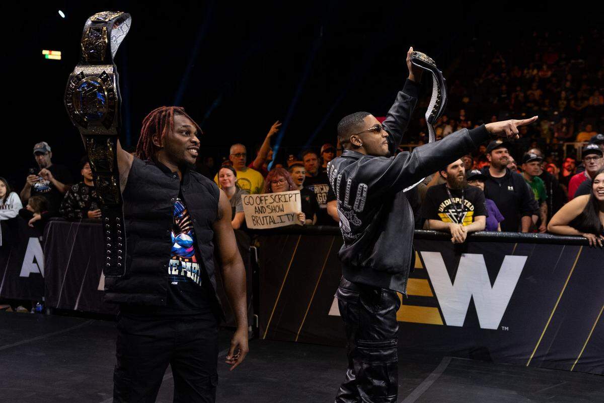 Marq Quen, left, and Isiah Kassidy are AEW’s current tag-team champions.