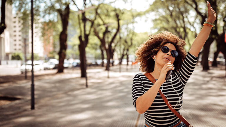 Warm weather = walk weather: Here are 10 easy ways to spice up your summer strolls