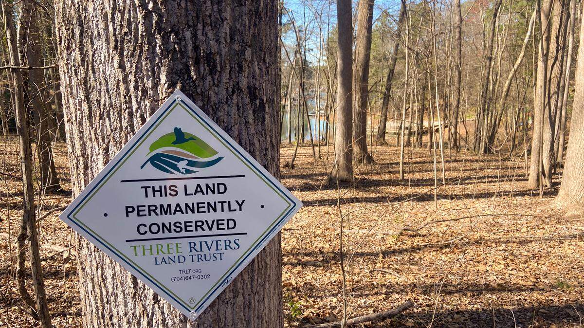 A Lake Norman-area family has donated to a land trust prime waterfront property granted by the British Crown before North Carolina became the 12th​ state on Nov. 21, 1789.