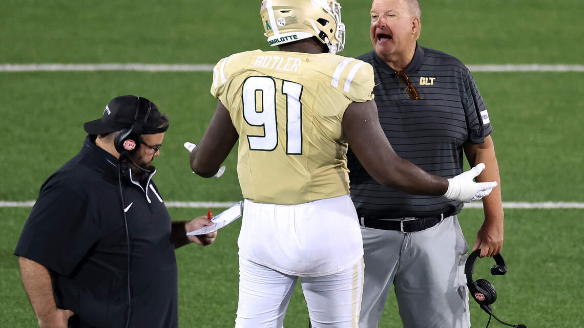 ‘We’re gonna shock a lot of people’: Charlotte 49ers embracing football matchup at UNC