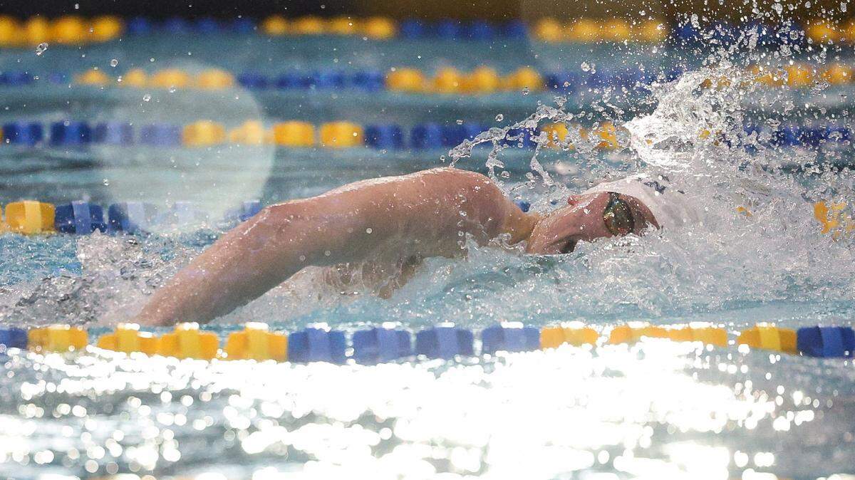 Charlotte Latin’s Norvy Clontz takes the lead in the boys 200 yard freestyle during the NCISSA state championships at Mecklenburg County Aquatic Center in Charlotte, NC on Tuesday, February 13, 2024.