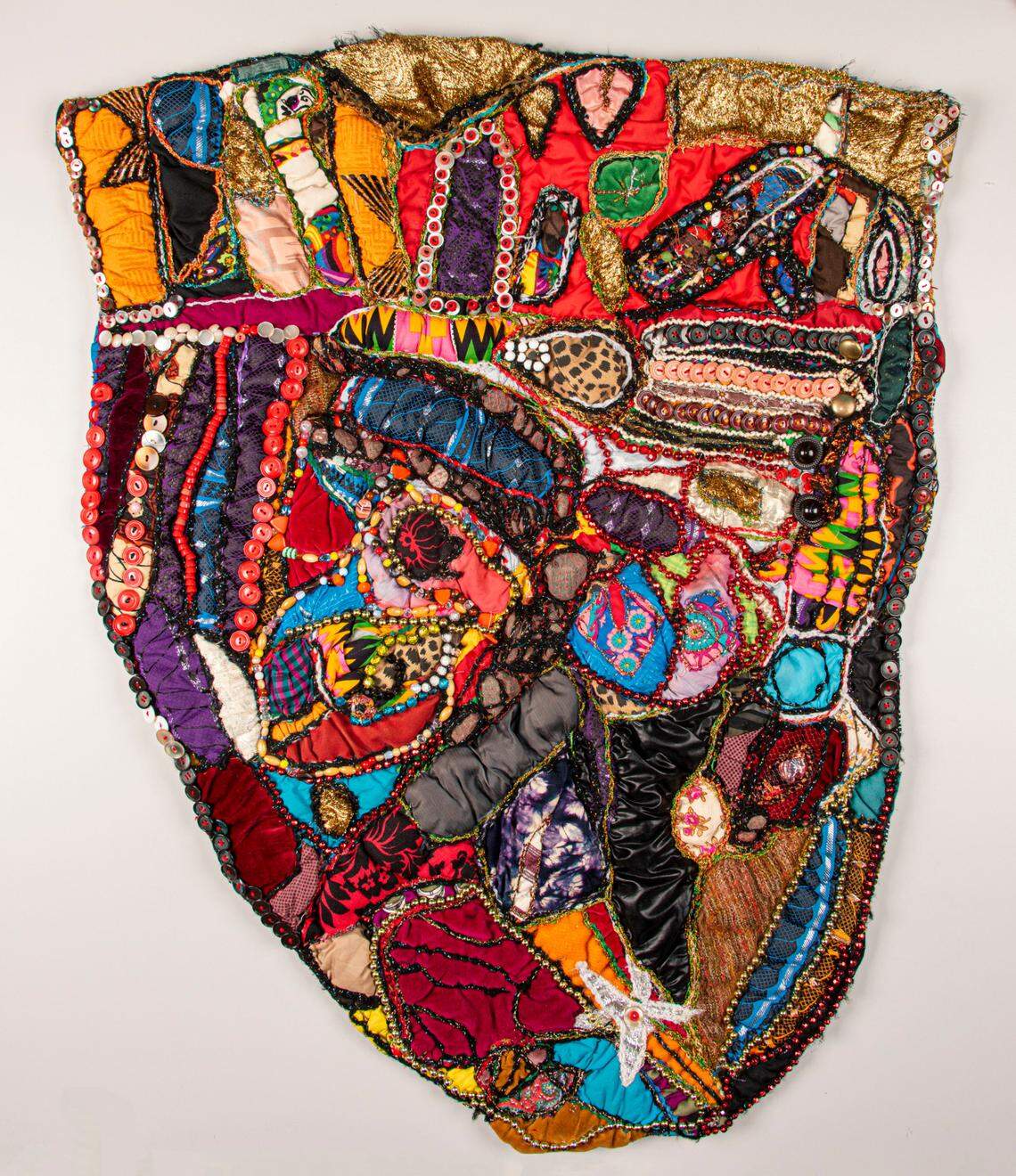 Elizabeth Talford Scott’s quilted and appliqued mixed-media piece Untitled (Shield) is part of the Mint’s Craft + Design Collection in Charlotte.